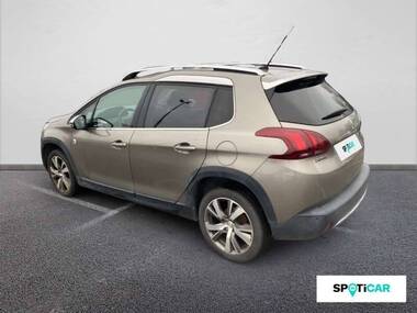 PEUGEOT 2008 Essence