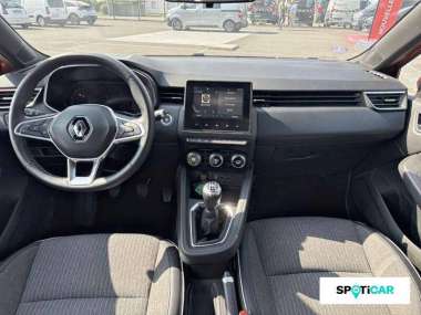 RENAULT Clio Essence