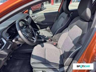 RENAULT Clio Essence