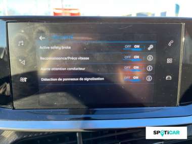 Peugeot 2008 (2) Essence