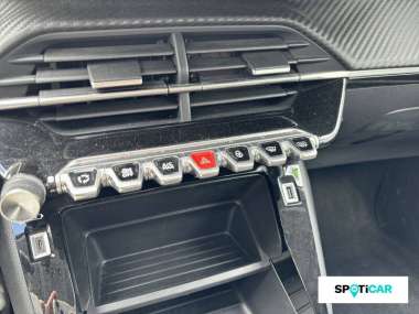Peugeot 208 (2) Essence