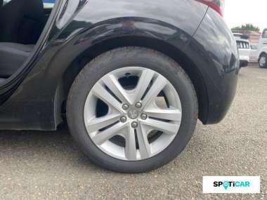 Peugeot 208 Essence