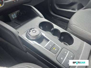 Ford Kuga (3) Hybride