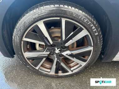 Peugeot 208 (2) Essence