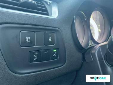 Citroën C4 (2) Essence