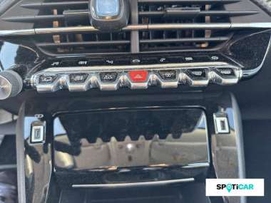 Peugeot 2008 (2) Essence