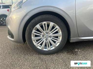 Peugeot 208 Essence