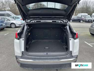 Peugeot 3008 (2) Essence