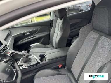 Peugeot 3008 (2) Essence