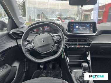 Peugeot 208 (2) Essence