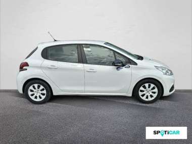 Peugeot 208 Essence