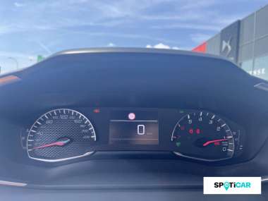 Peugeot 2008 (2) Essence