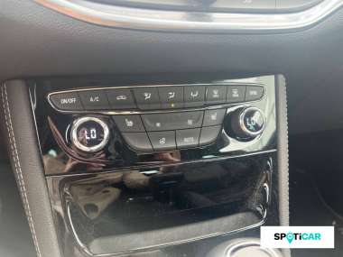 Opel Astra (5) Essence