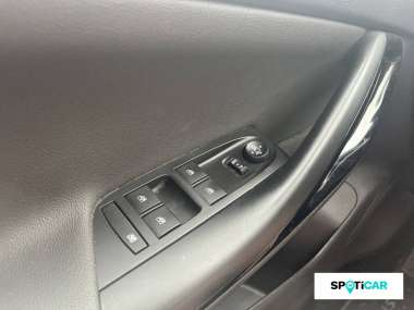 Opel Astra (5) Essence
