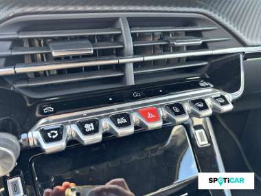 Peugeot 2008 (2) Essence