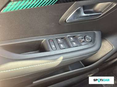 Peugeot 208 (2) Essence