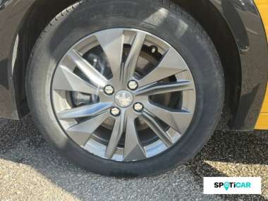 Peugeot e-208 Electrique