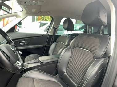 Renault Scénic Essence