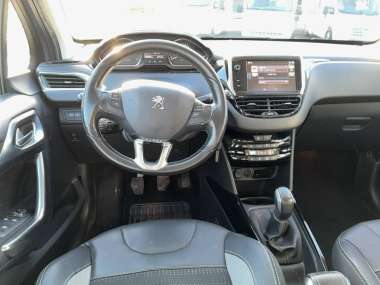 Peugeot 2008 Essence